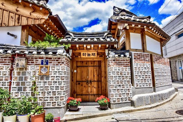 Bukchon Hanok Village