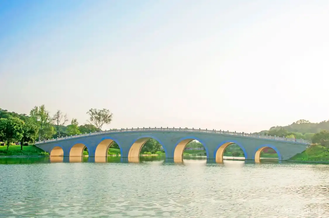 Hotels near Nan Mountain Culture Ecological Park