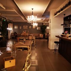 MOMENT hujingyidali Restaurant (jiefanglu) User Photo