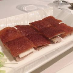 LUNG KING HEEN User Photo