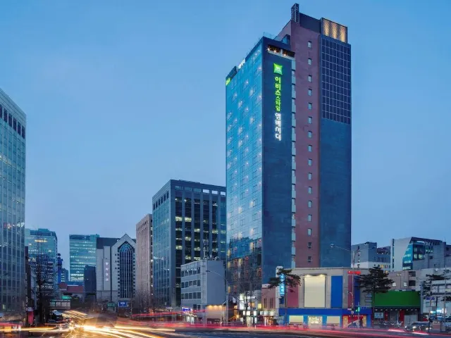 Top-10 Most Popular Hotels in Seoul