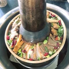 陆记源·青海土火锅(饮马街店) User Photo