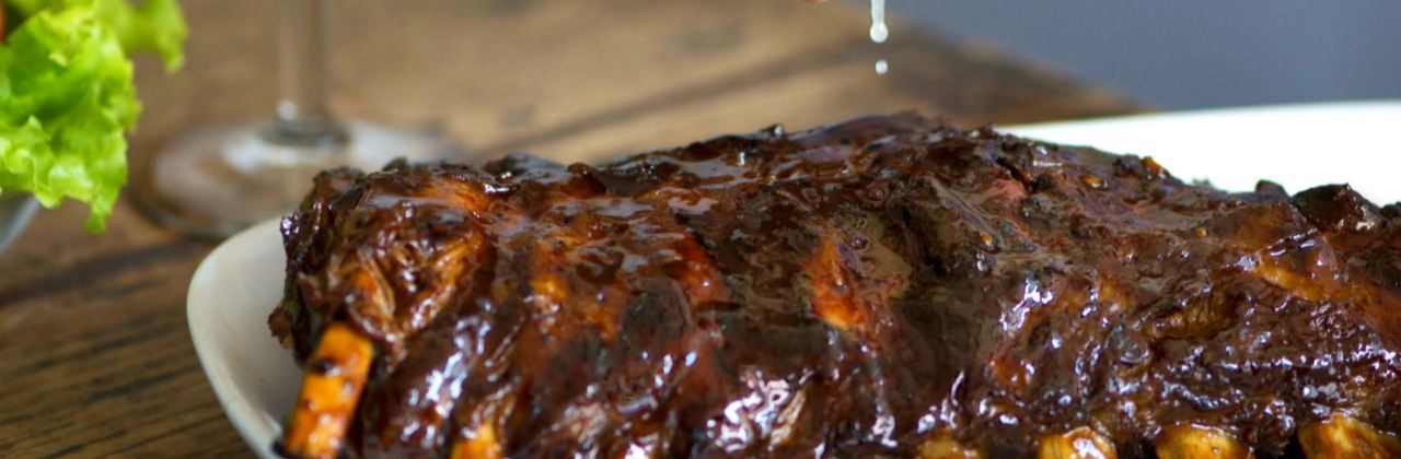 Hog Wild | Best Pork Ribs Restaurant