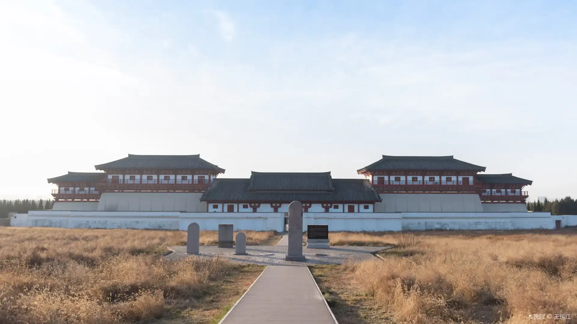 Hotels in der Nähe von Emperor Jing of Han Tombs South Quemen Relic Site