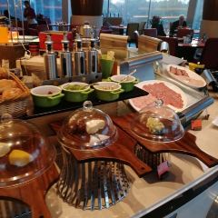 Yi Coffee Buffet User Photo