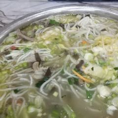 LU XI YANG ZA SUI User Photo