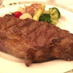 Lawry's User Photo