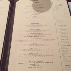 Grand Lux Cafe User Photo