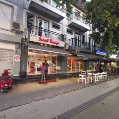Mono Cafe User Photo