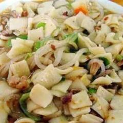 Laozhongjiaqingzhenkaoyangpai (mingchiguangchang) User Photo