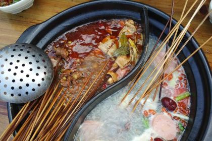 牛华小竹签麻辣烫(马路桥店)