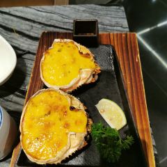 Jiang Tai WuEr (HuanQiu JinRong ZhongXin Restaurant) 여행 사진