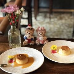 BROWNSTONE布朗石西班牙餐厅酒吧(永嘉庭店) User Photo