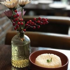 BROWNSTONE布朗石西班牙餐厅酒吧(永嘉庭店) User Photo