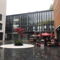 BROWNSTONE布朗石西班牙餐厅酒吧(永嘉庭店) User Photo