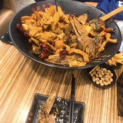 川味轩麻辣香锅(民声街店) User Photo