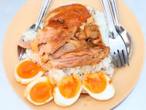 ข้าวขาหมู ช้างเผือก