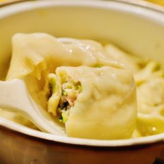 步亭斋·砂锅馄饨(时尚中心店) User Photo