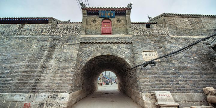 Gaizhou Bell Tower and Drum Tower