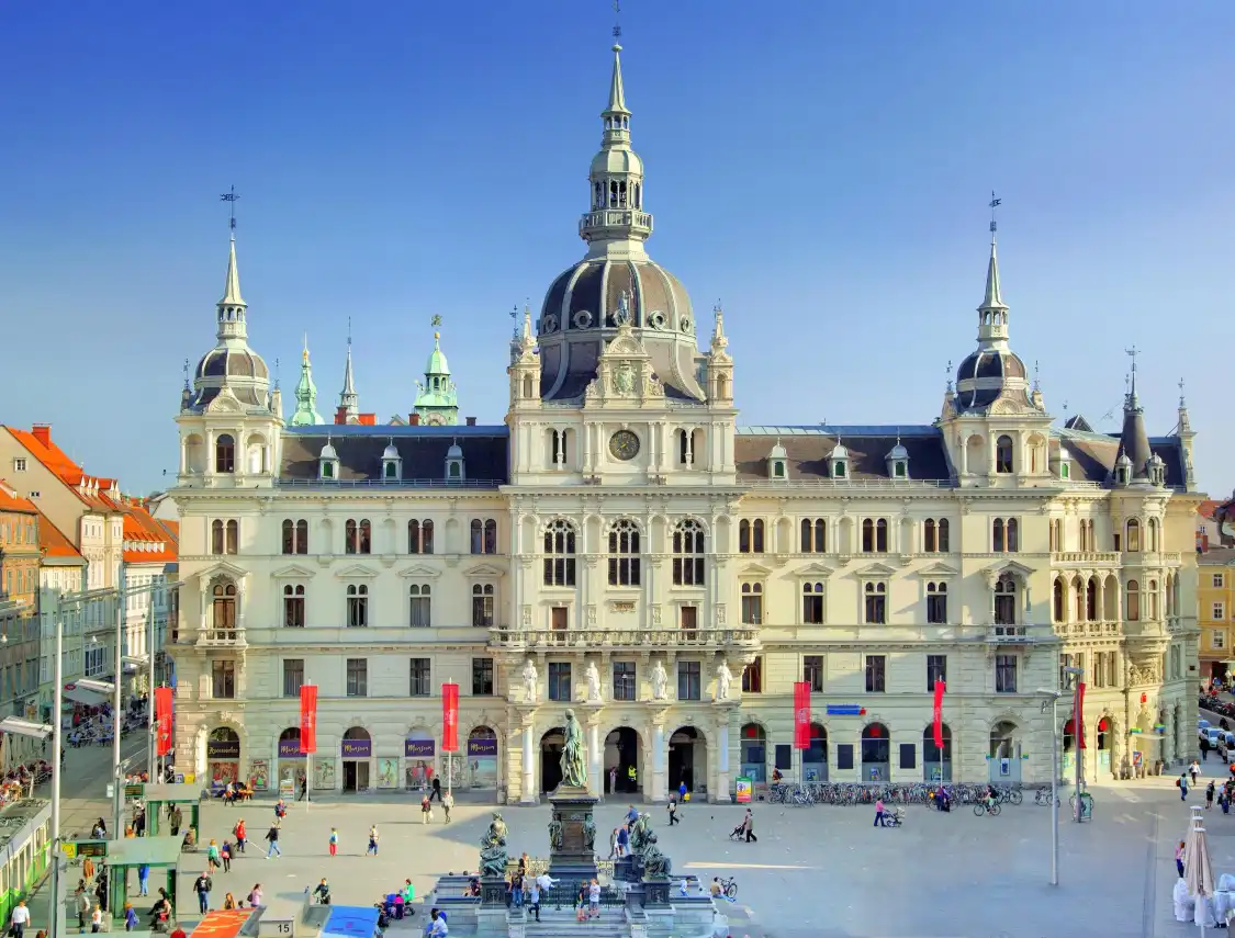 Hotels near Rathaus