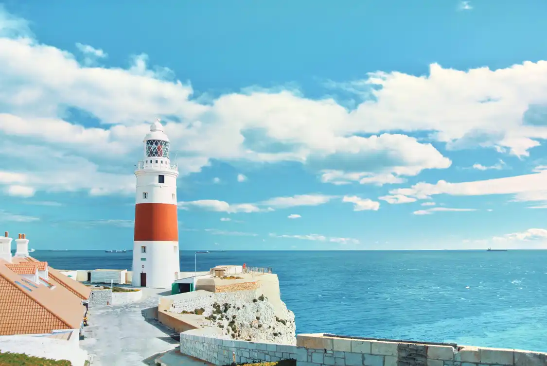 Hotel in zona Faro di Europa Point