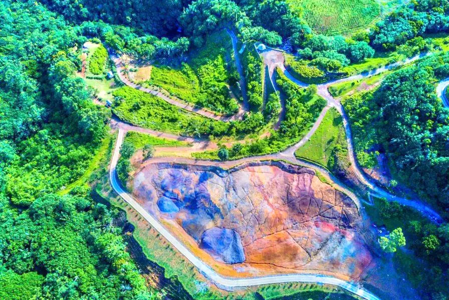 La Vallée Des Couleurs Nature Park