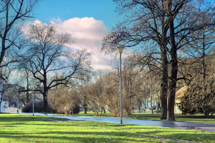 Hotels near Kampa Park
