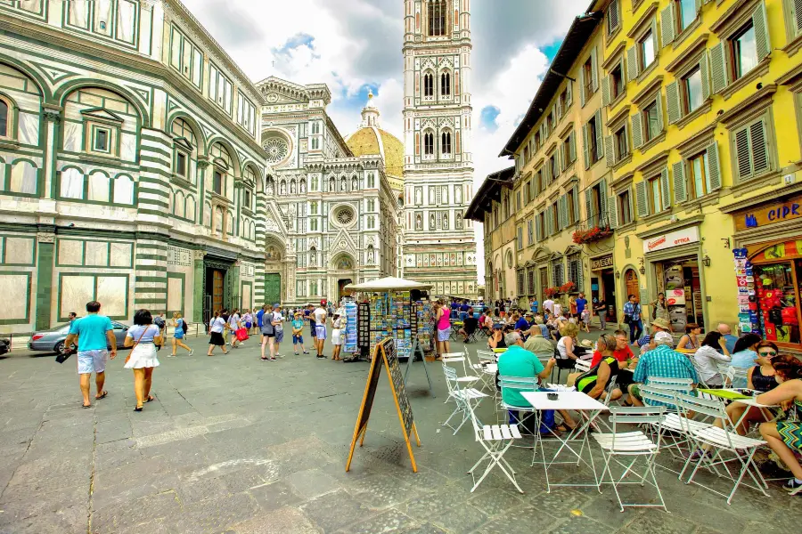 Piazza Del Duomo