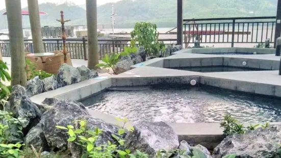 Yunhai Jianquan Jiudian Hot Spring