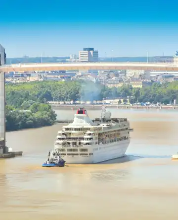 Hoteles cerca de Puente Jacques-Chaban-Delmas