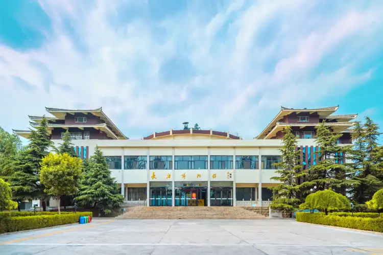 Hotels near Changzhi Museum