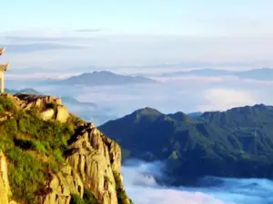 Пейзаж Dong Lyuan Shan