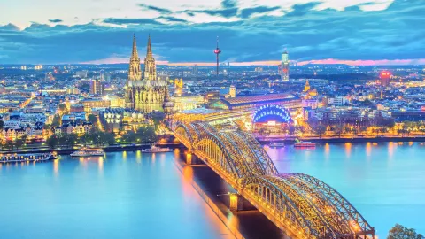 Hohenzollern Bridge attraction in Cologne