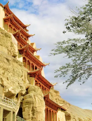 China United Airlines Flights to Dunhuang