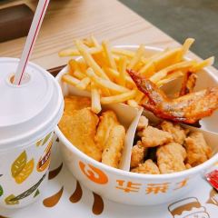 华莱士·全鸡汉堡(平山上东店) 여행 사진