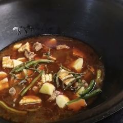 DONG BEI MU HUO TIE GUO DUN YU CUN 여행 사진