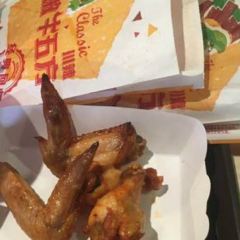 KFC (lingfeng) User Photo