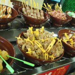 陈钢串串香(广场西路店) 여행 사진