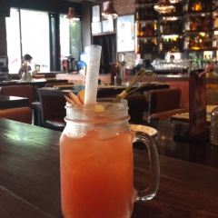 BROWNSTONE布朗石西班牙餐厅酒吧(永嘉庭店) User Photo