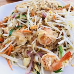 Song Pee Nong 2 User Photo