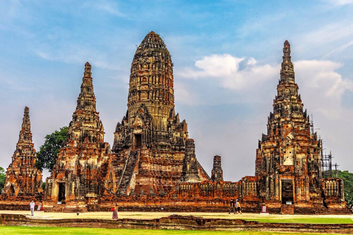 วัดดังทั่วไทย