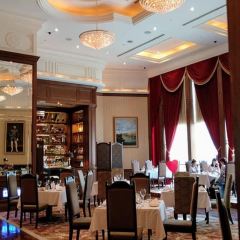 Lawry's User Photo