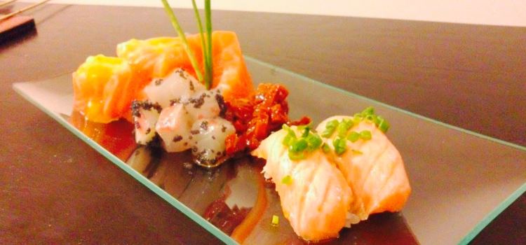 Cru Sushi Bar ' Lounge