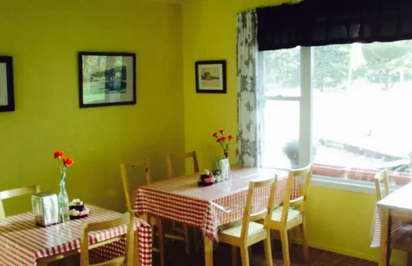 Main Street Cafe Kagawong