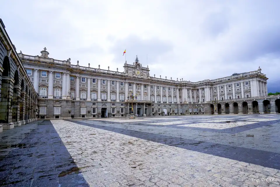 1_Royal Palace of Madrid