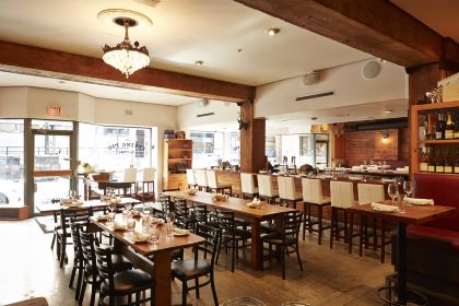 The Flying Pig Yaletown