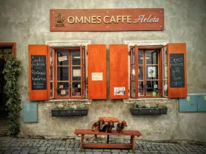 Omnes Caffe Arleta