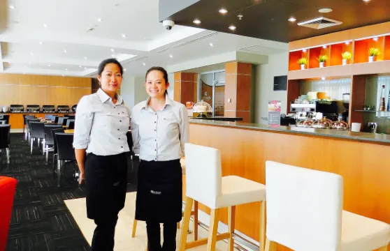 Exacta Restaurant & Bar