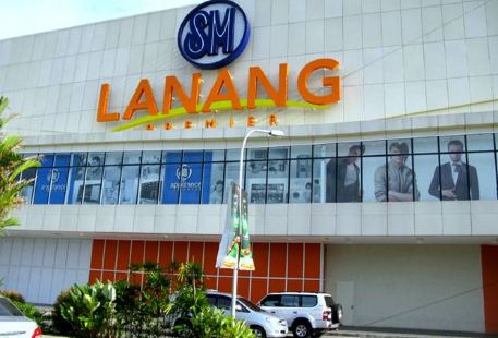 SM Lanang Premier