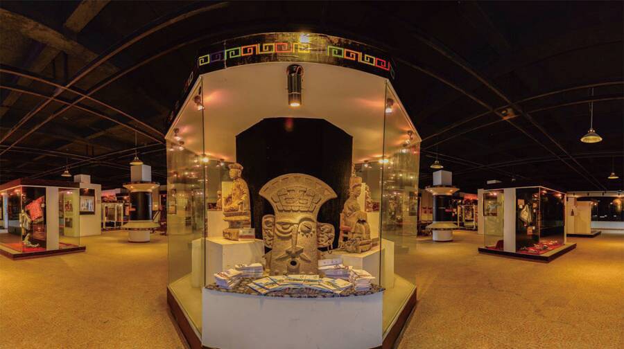 苗疆故事民族服飾博物館